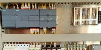 Mengenal PLC dan Sejarah Penemuan Mengenal PLC dan Sejarah Penemuan