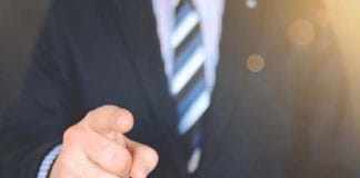 5 Sifat Pemimpin Yang Sangat Disukai Bawahan Sifat Pemimpin Yang Sangat Disukai Bawahan