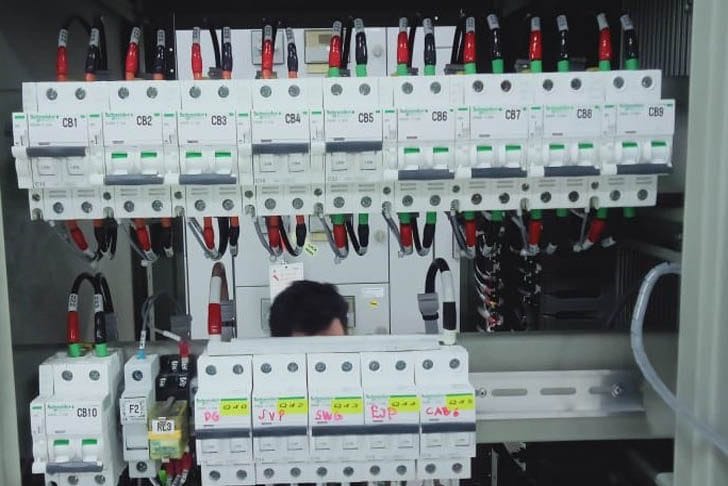 Pemahaman Tegangan listrik, dan Standar Satuan