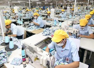 Industri Tekstil Mati Suri, 6 Perusahaan PHK 5000 Pekerja Industri Tekstil Mati Suri, 6 Perusahaan PHK 5000 Pekerja