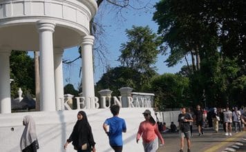 Jogging Track Lingkar Kebun Raya Bogor Pilihan Favorit Para Warga Jogging Track Lingkar Kebon Raya Bogor Pilihan Favorit Para Warga