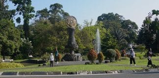 Wisata ke Kebun Raya Bogor Kaya Akan Edukasi dan Petualangan Wisata ke Kebun Raya Bogor Kaya Akan Edukasi dan Petualangan