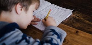 Benarkah Kecerdasan Anak Berasal Dari Garis Keturunan? Ini Faktanya Benarkah Kecerdasan Anak Berasal Dari Garis Keturunan? Ini Faktanya