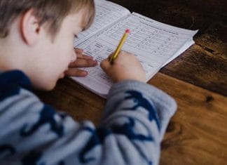 Benarkah Kecerdasan Anak Berasal Dari Garis Keturunan? Ini Faktanya Benarkah Kecerdasan Anak Berasal Dari Garis Keturunan? Ini Faktanya